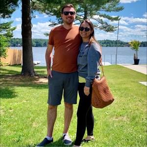 Meet your Posher, Nicole